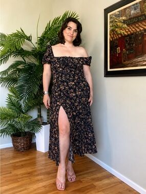 Dark Floral Cottagecore Puff Sleeve Midi Dress